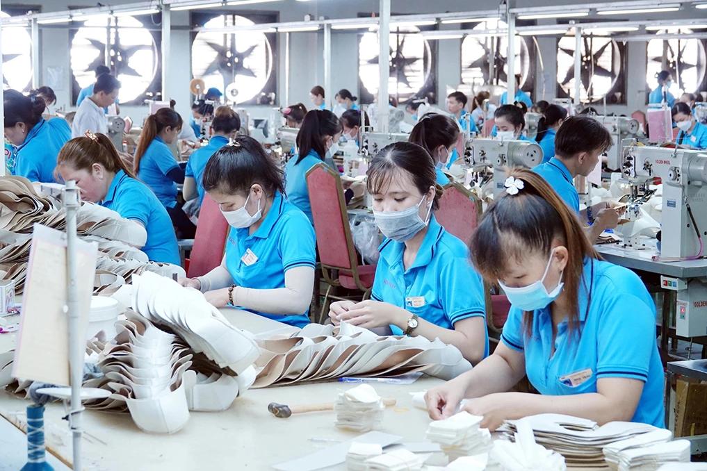 Dịch vụ cung ứng lao động phổ thông