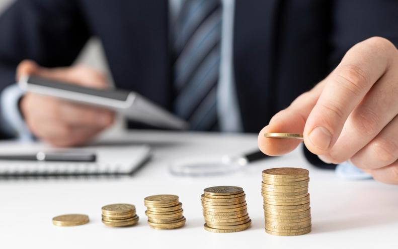 Tiết kiệm chi phí và thời gian quản lý nhân sự