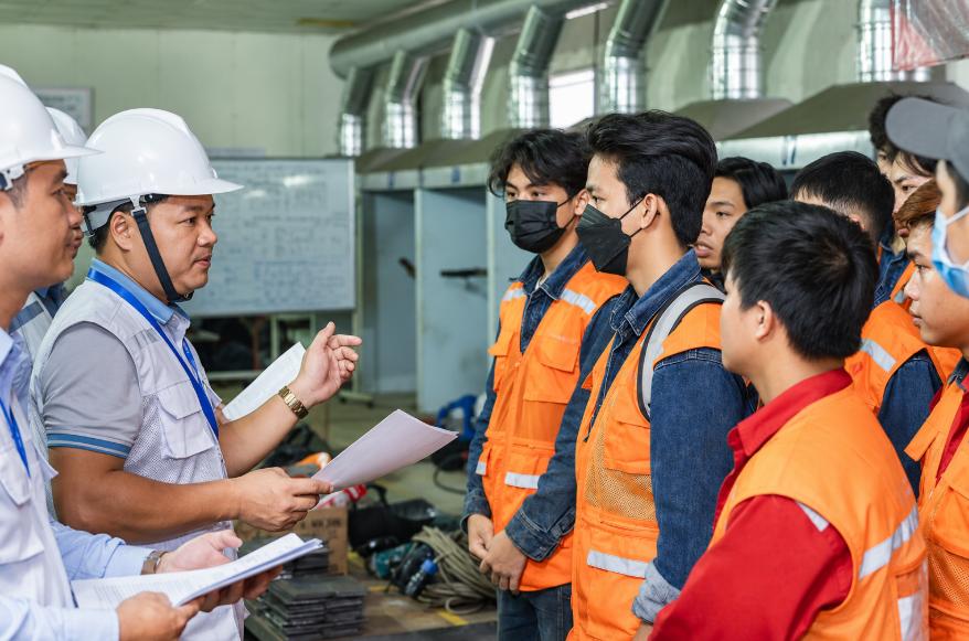 Quy trình cho thuê lao động nhanh chóng, chuyên nghiệp
